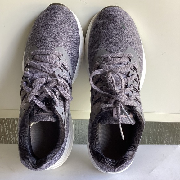 Nike Run Swift Gunsmoke Women’s Size 7.5 - Picture 6 of 10